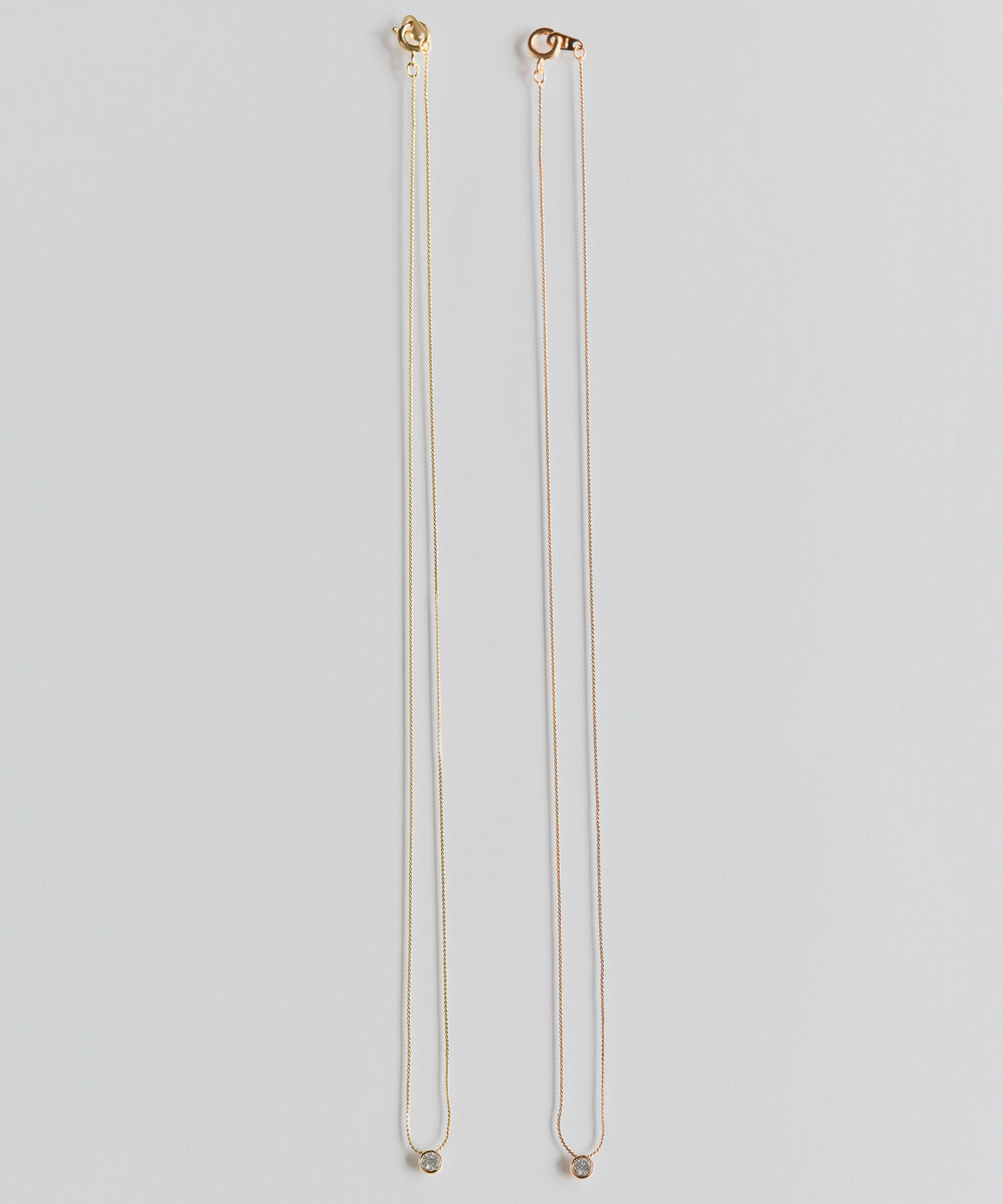 Phoebe「【金属アレルギー対応】シャインベゼルセッティングネックレス　シャンパンゴールド」|ネックレス|