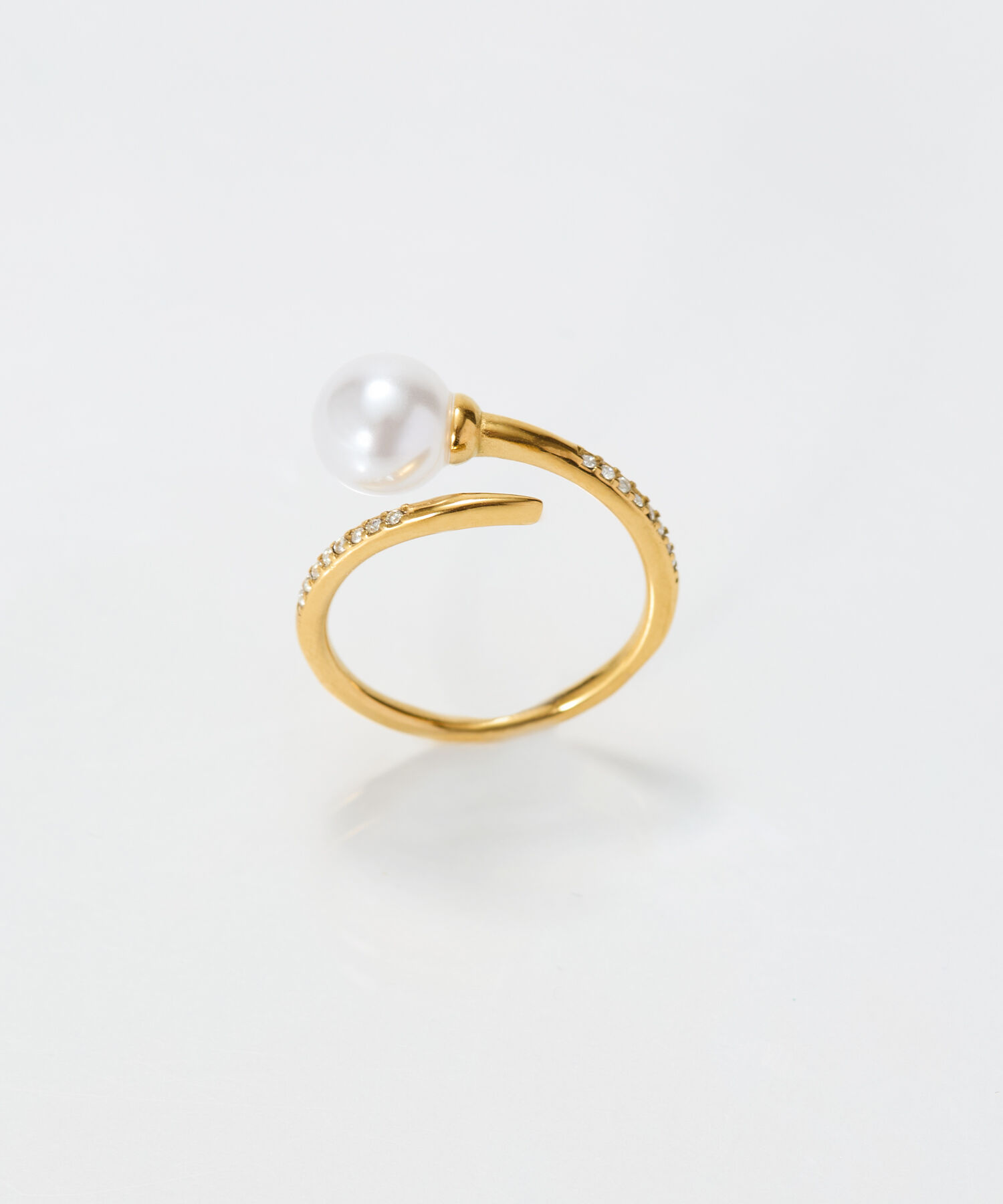 Phoebe「【金属アレルギー対応】ドローラップパールビジューリング　ゴールド」|リング|