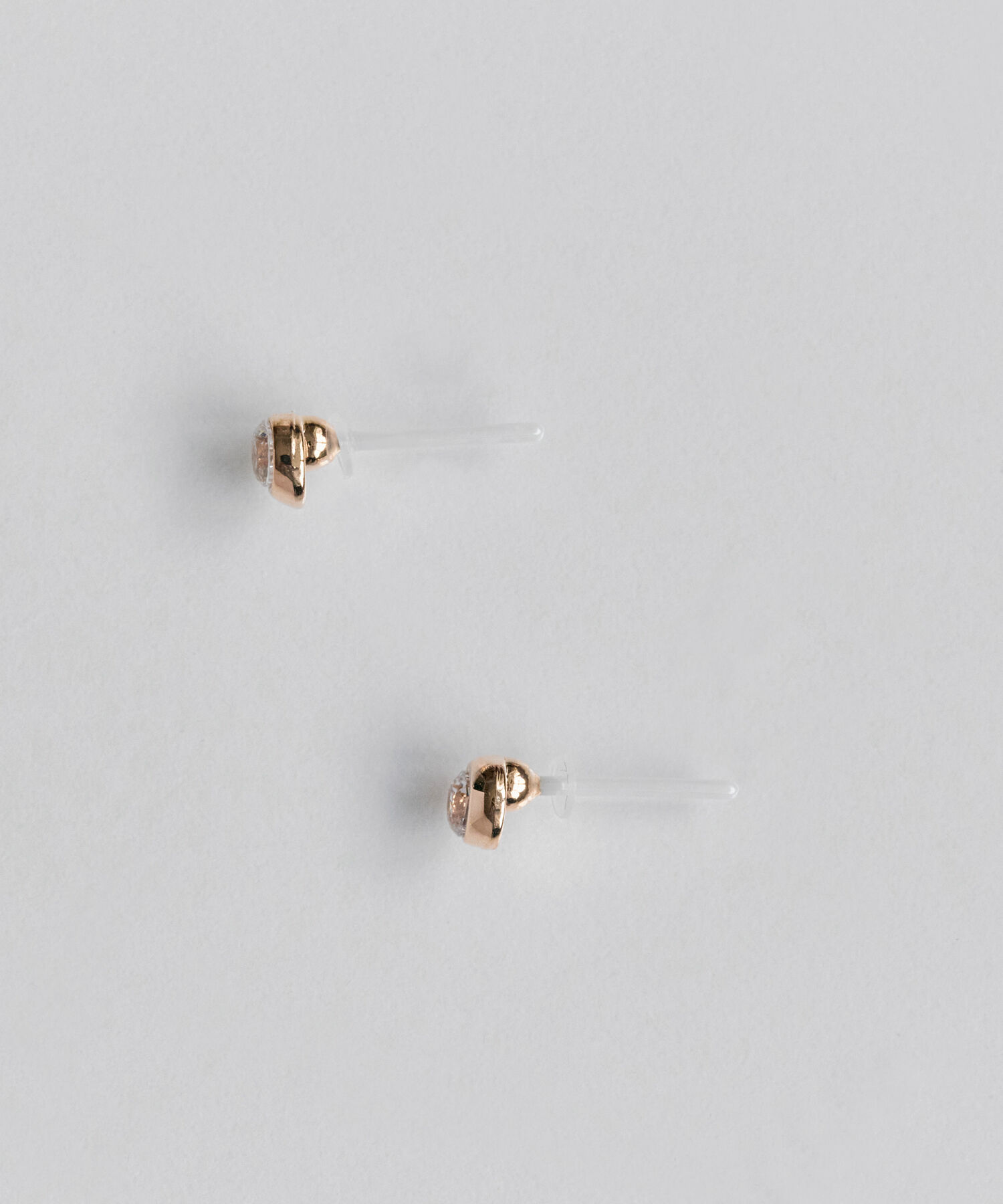 Phoebe「【金属アレルギー対応】ムーンライトビジューセラミックピアス　シャンパンゴールド」|ピアス|