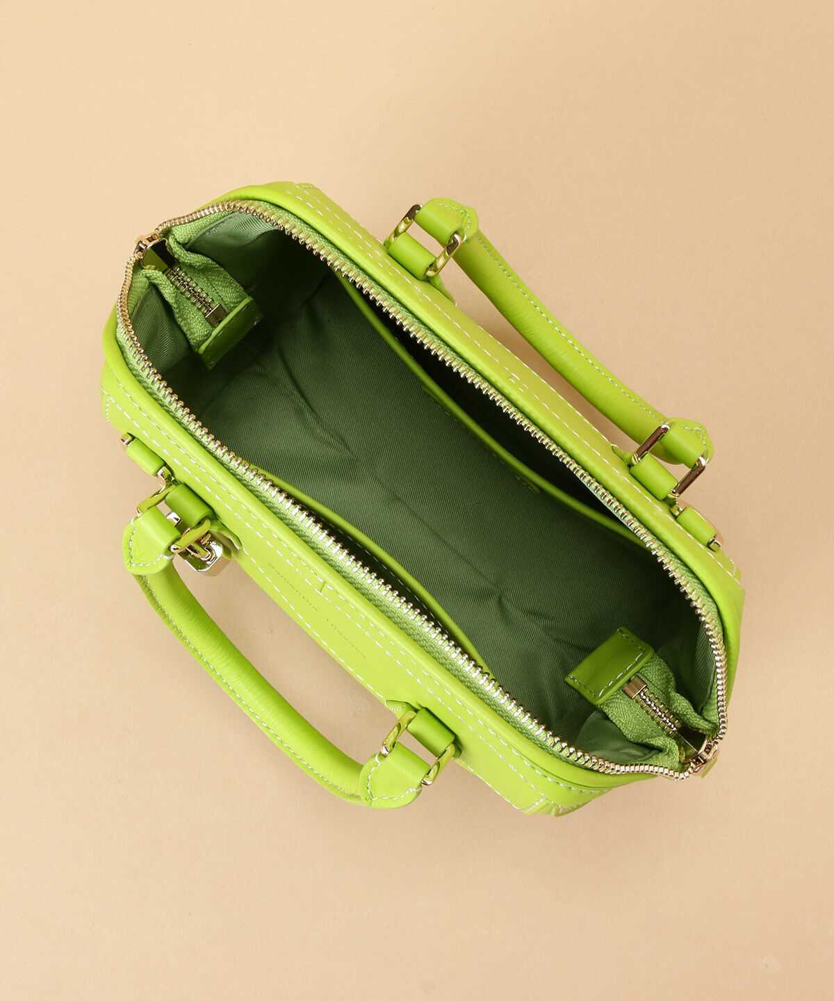 Samantha Thavasa「イタリアンカーフレザー ボストンバッグ 小サイズ」|ハンドバッグ|