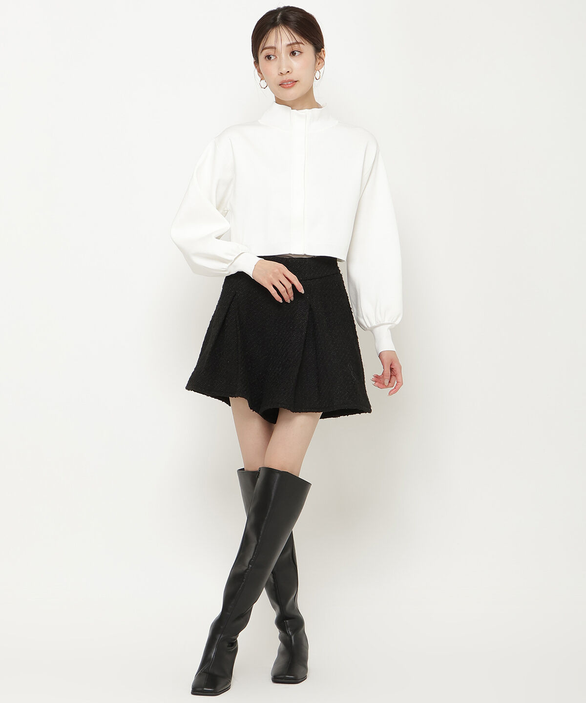 アンドクチュール「スタンドネッククロップドニットジャケット」|カーディガン|