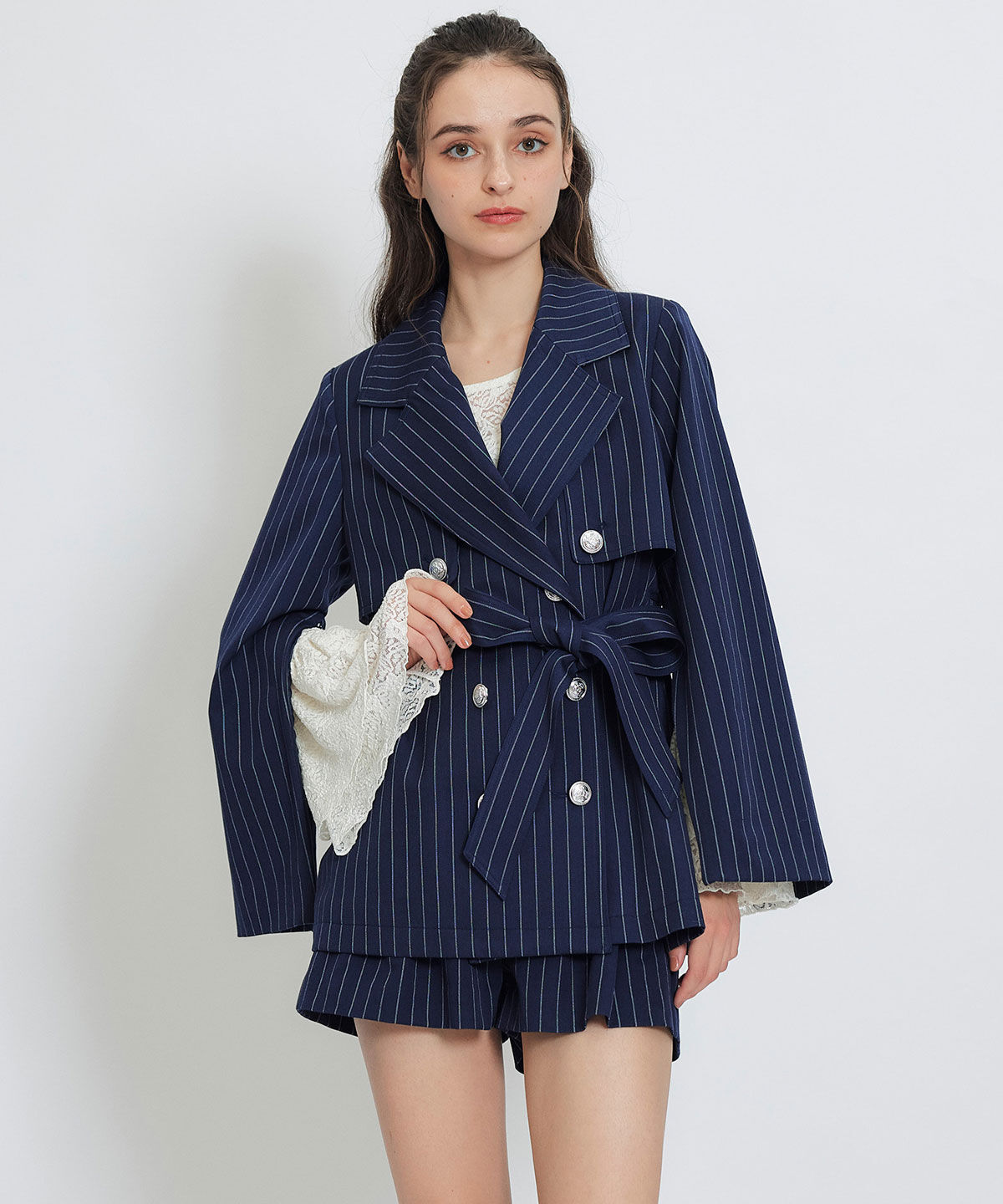 REDYAZEL「ボリュームスリーブシアーレースブラウス&times;ベーシックキャミソール」|Tシャツ・カットソー|