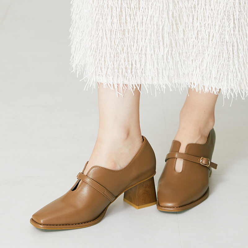 ORiental TRaffic「【トレンド】ウッドヒール甲深パンプス/41119 パンプス」|パンプス|CAMEL