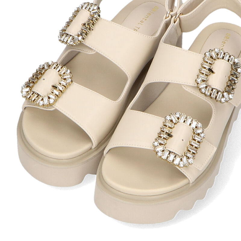 ORiental TRaffic「【アウトレット価格】厚底ビジューバックルサンダル/41201 スポサン 人気 トレンド 売れてる」|サンダル|