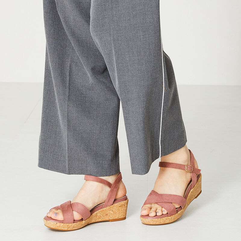 WA Oriental TRaffic「【アウトレット価格】クロスウエッジサンダル/42201 定番 サンダル 人気 ヒール6cm」|サンダル|