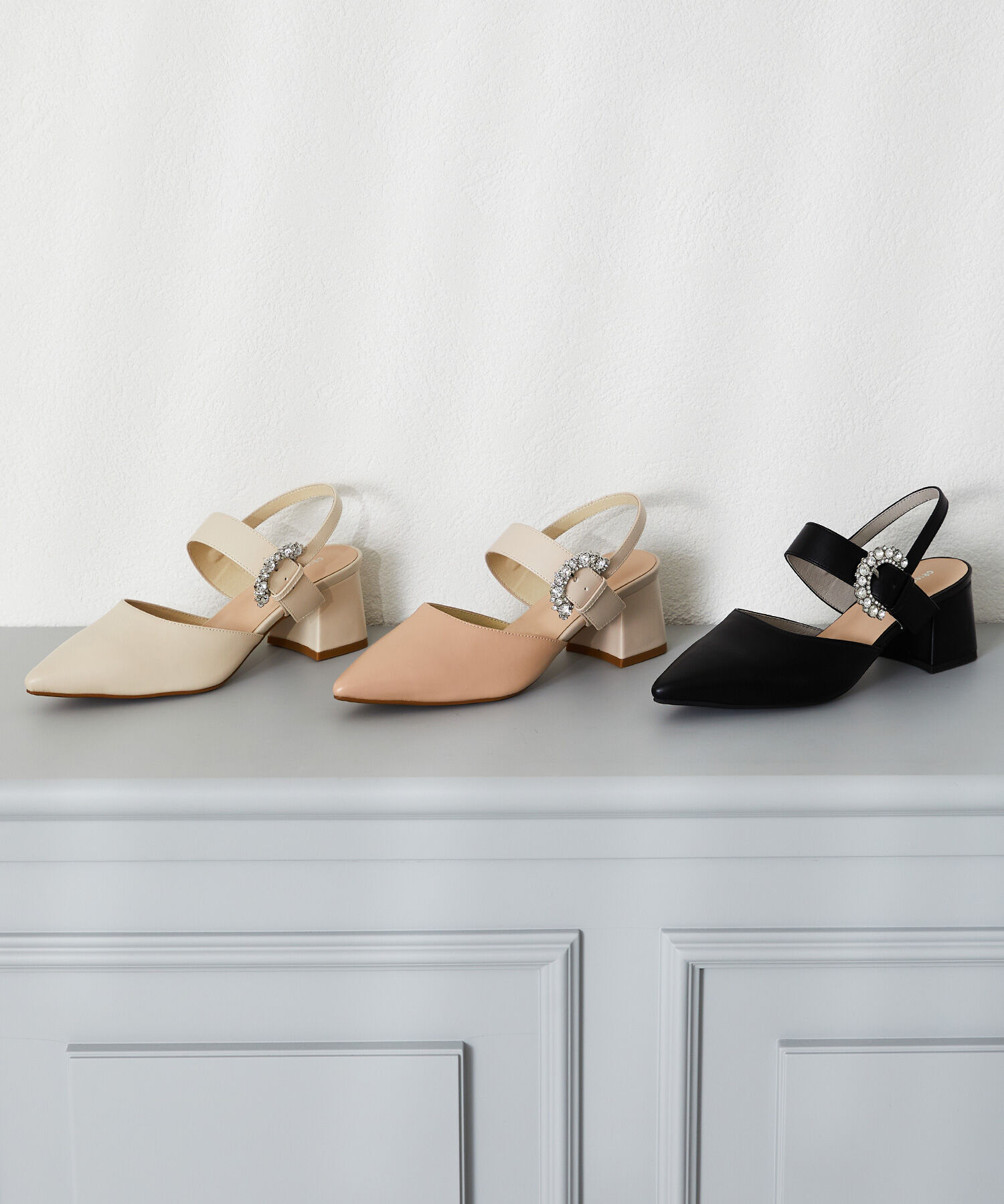 ORiental TRaffic「ビジューバックルストラップパンプス/41125」|パンプス|BEIGE