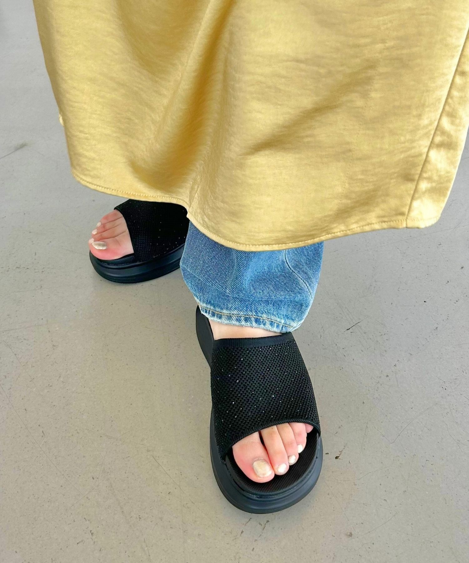 WA Oriental TRaffic「【トレンド】ラインストーンニットミュールサンダル/42204 人気 売れてる」|サンダル|