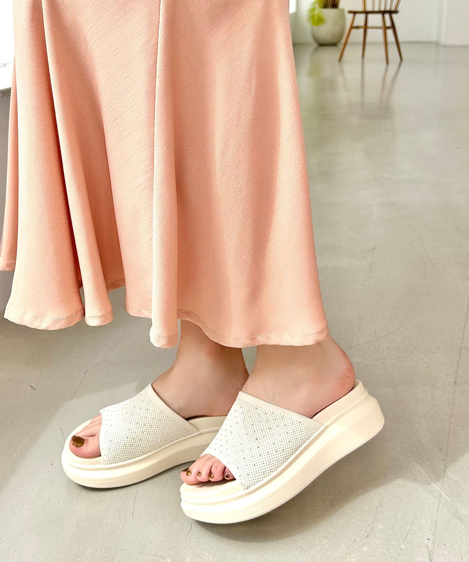 WA Oriental TRaffic「【トレンド】ラインストーンニットミュールサンダル/42204 人気 売れてる」|サンダル|