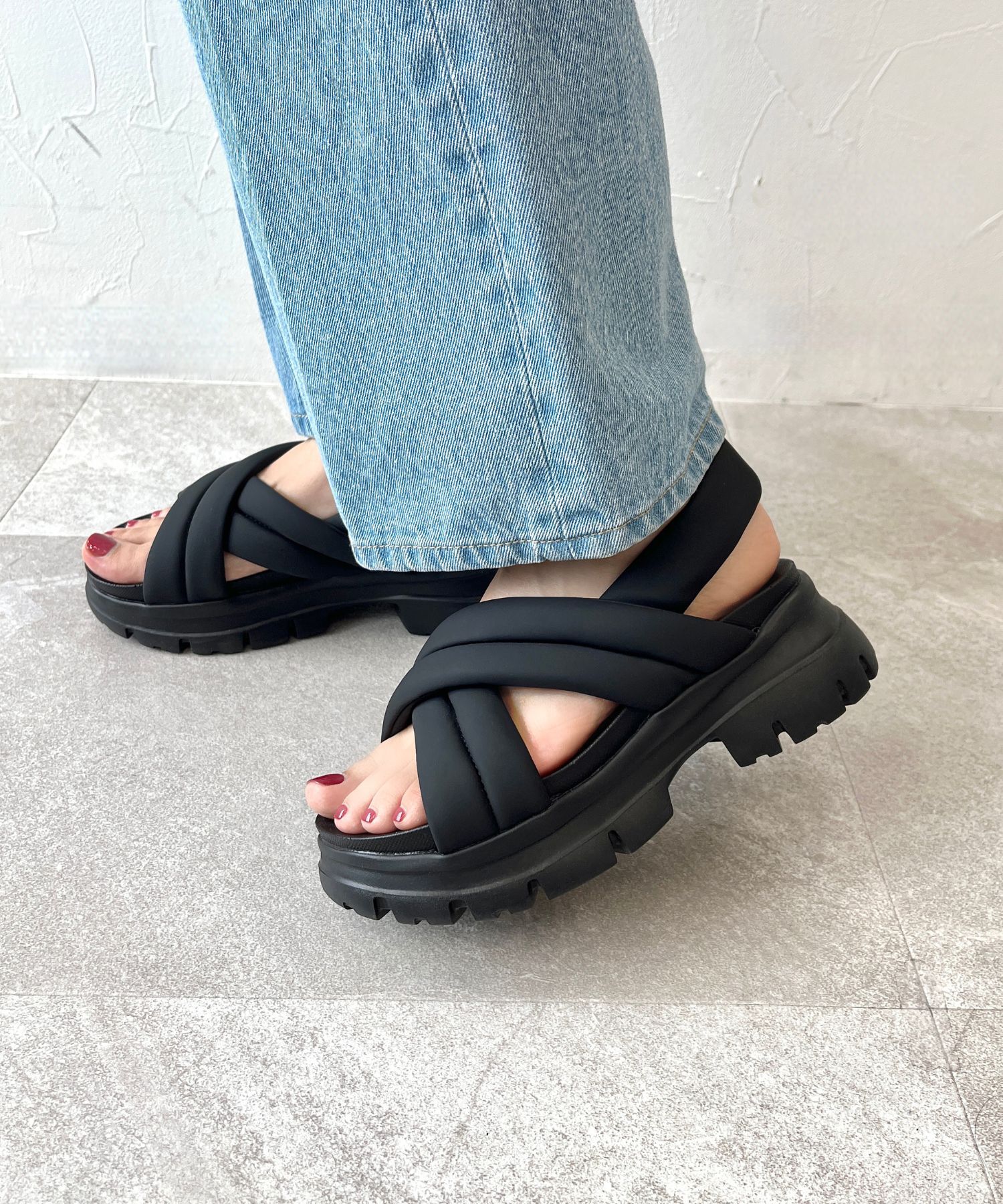 ORiental TRaffic「【WEB限定】クロスベルト厚底サンダル/41243」|サンダル|