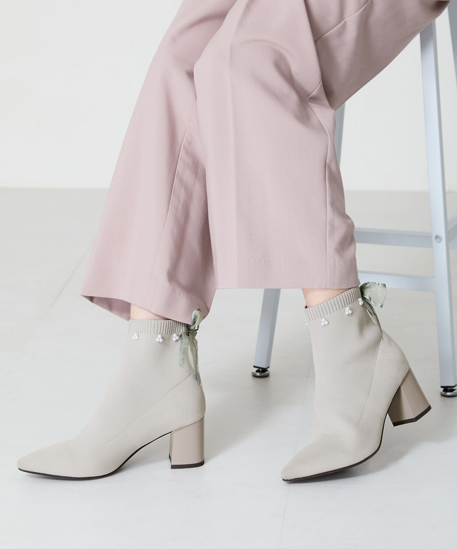 ORiental TRaffic「チュールリボン&times;パール ニットブーツ /41429」|ショートブーツ|GREY