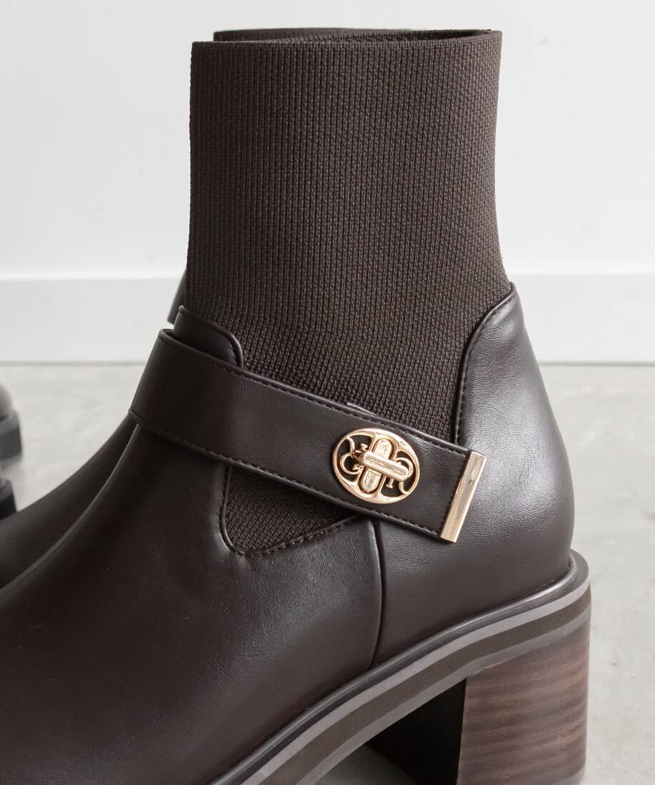  「レザーライクニットドッキングブーツ」|ショートブーツ|