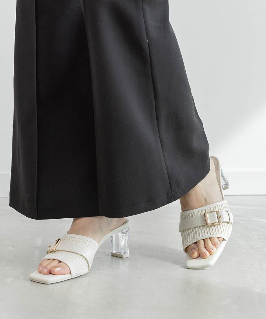  「【SUSTAINABLE】ベルトデザインニットミュールサンダル」|パンプス|アイボリー