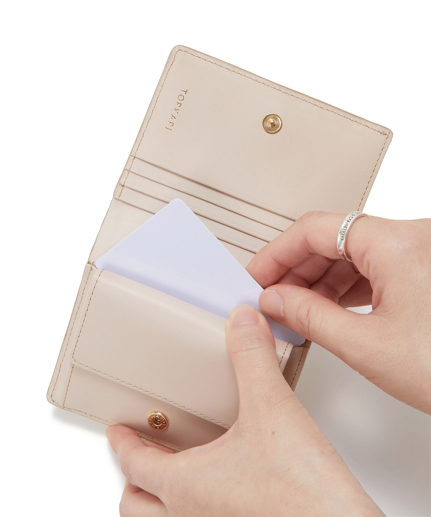 TOPKAPI 「【ドラマ着用】【TOPKAPI】 イタリアンレザー リザード型押し 二つ折り 財布 LUCIA ルチア」|財布|