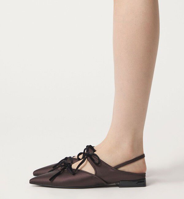 ODETTE E ODILE「＜SY＞ポインテッド リボン バックベルト フラット15&uarr;」|パンプス|