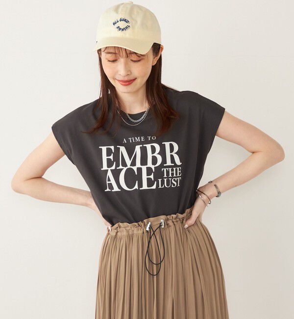 SHIPS Colors 「SHIPS Colors:〈接触冷感・UVカット〉フレンチスリーブ ロゴ Tシャツ◇」|Tシャツ・カットソー|ダークグレー