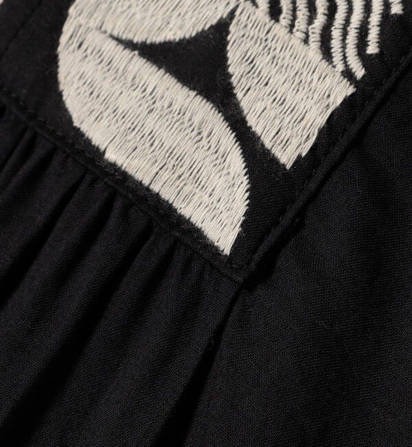 SHIPS any「bon_meur:〈洗濯機可能〉ジオメトリック エンブロイダリー パフ マキシ ワンピース」|ワンピース|