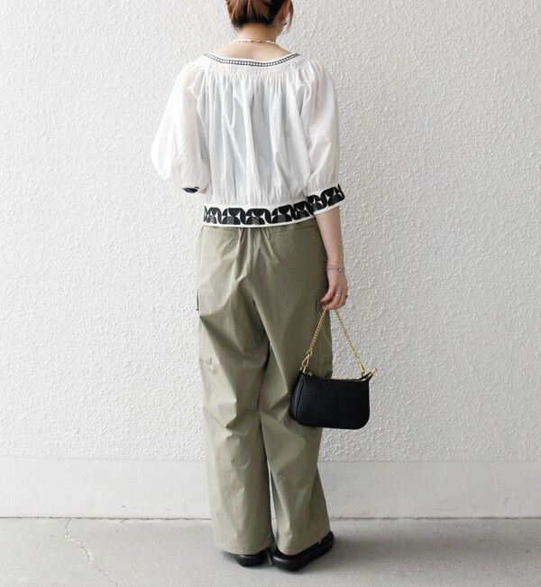 SHIPS any「bon_meur:〈洗濯機可能〉ジオメトリック エンブロイダリー シャーリング ブラウス」|シャツ・ブラウス|