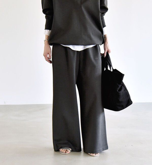 quaranciel「《予約》quaranciel:〈洗濯機可能〉ライト ポンチ ロゴ刺繍 スウェット パンツ」|その他|