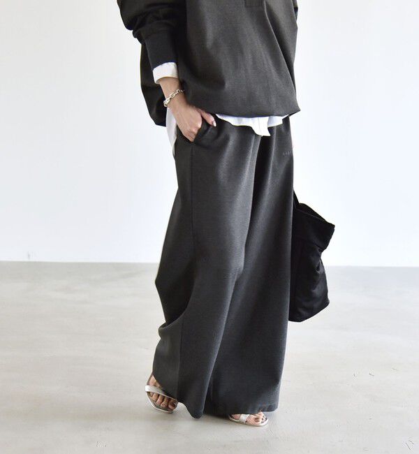 quaranciel「《予約》quaranciel:〈洗濯機可能〉ライト ポンチ ロゴ刺繍 スウェット パンツ」|その他|