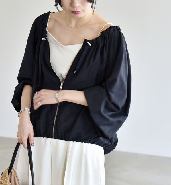 quaranciel「《予約》quaranciel:〈洗濯機可能〉シアー ギャザー ネック コンパクト ブルゾン」|その他|