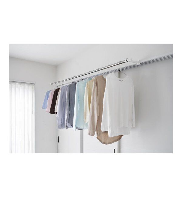 journal standard Furniture「《WEB限定》【tower/タワー】鴨居室内物干しポールホルダー　奥行ワイド」|トイレタリー・ランドリーグッズ|