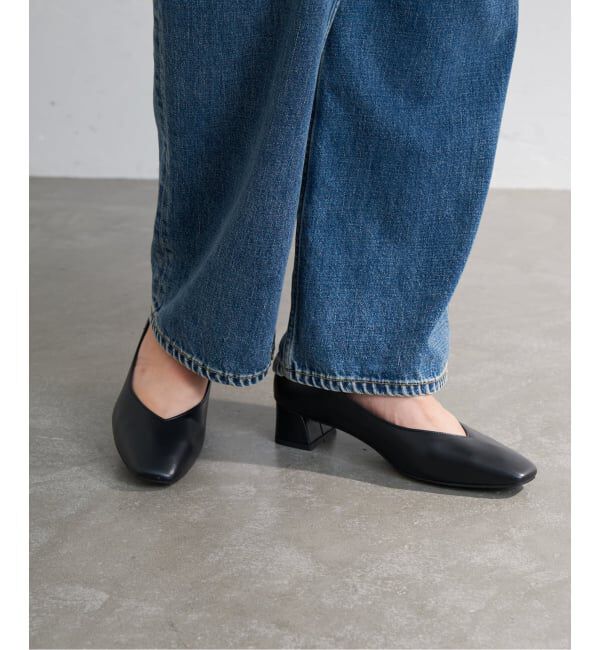  「《追加》4cmスクエアVカットパンプス」|パンプス|