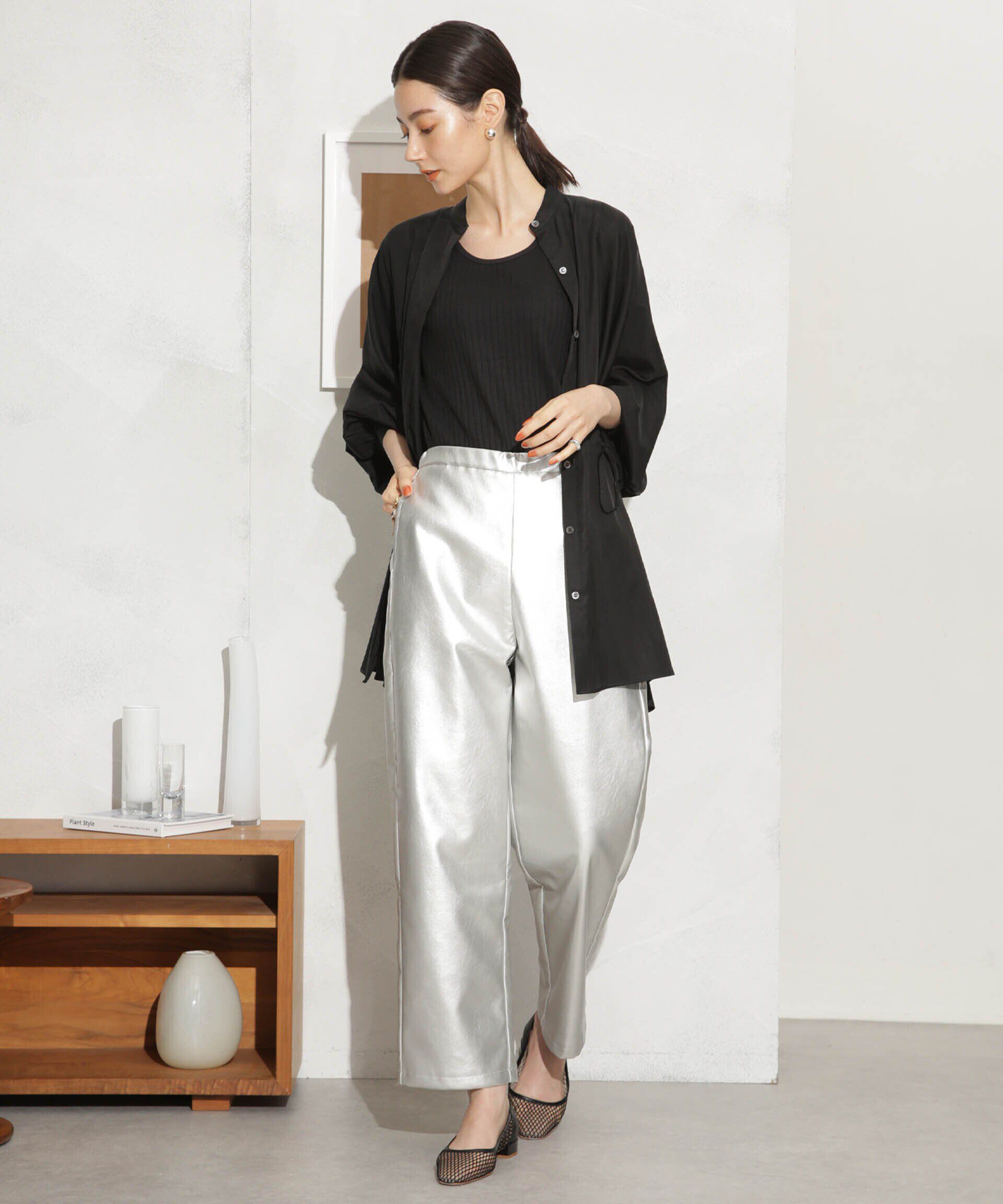 nano･universe「LOGAN/別注フェイクレザー イージーパンツ」|その他|