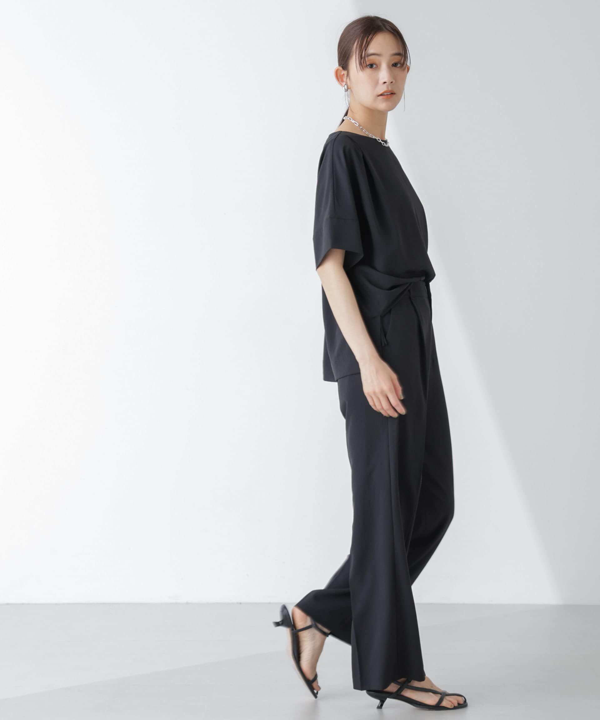 nano･universe「ｲｰｼﾞｰﾌｧﾝｸｼｮﾝ ｾﾝﾀｰﾌﾟﾚｽｾﾐﾜｲﾄﾞﾊﾟﾝﾂ(ｾｯ  」|チノ|