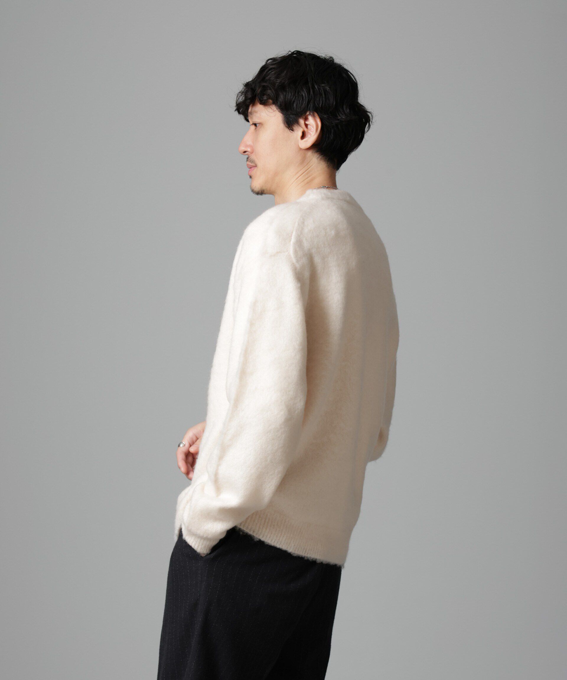 nano･universe「モヘヤブレンド起毛Vネックニット」|ニット・セーター|