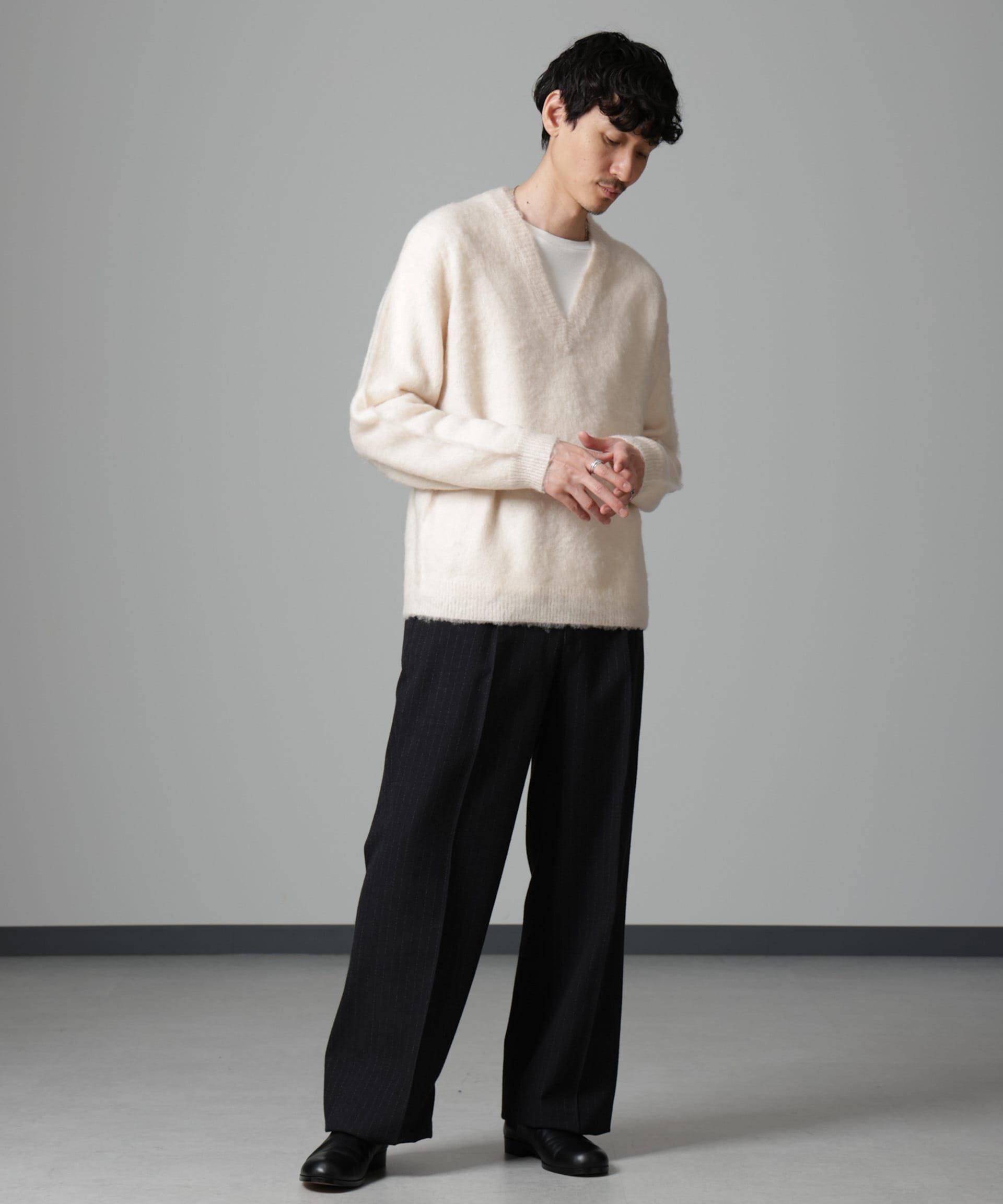 nano･universe「モヘヤブレンド起毛Vネックニット」|ニット・セーター|