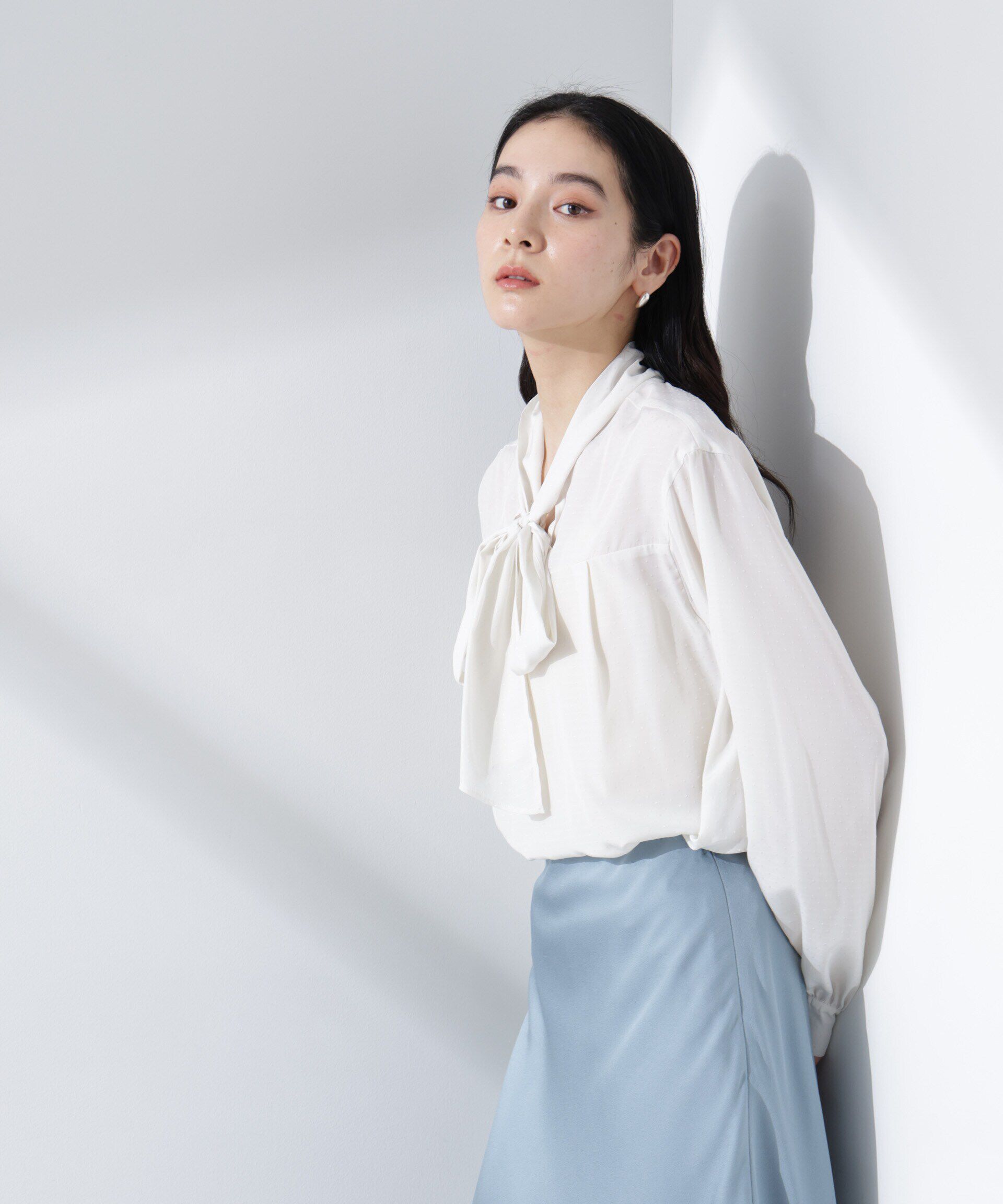 nano･universe「前後2WAYボウタイブラウス」|シャツ・ブラウス|