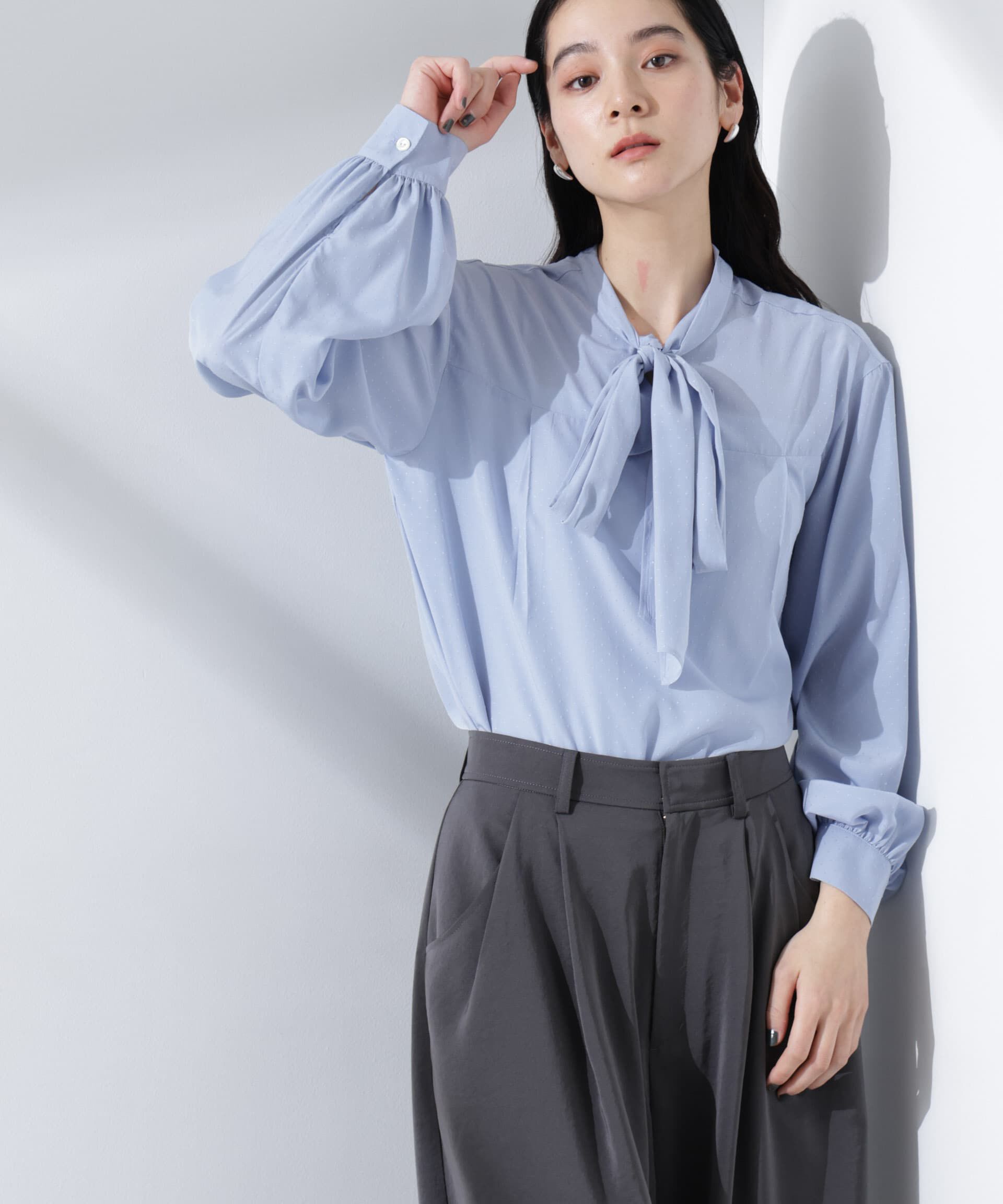nano･universe「前後2WAYボウタイブラウス」|シャツ・ブラウス|