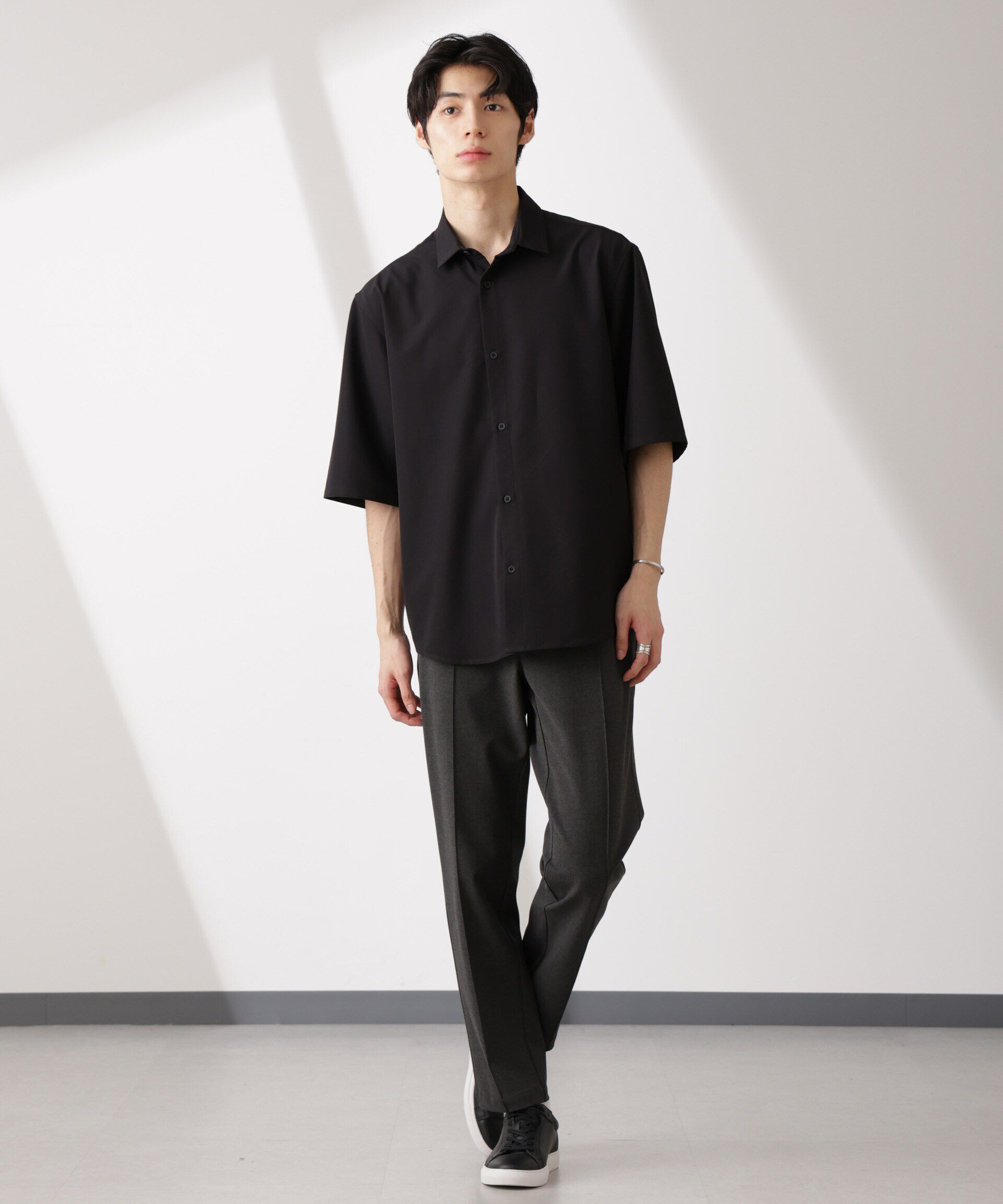 nano･universe「ライトウェイトストレッチ シャツ半袖」|シャツ・ブラウス|