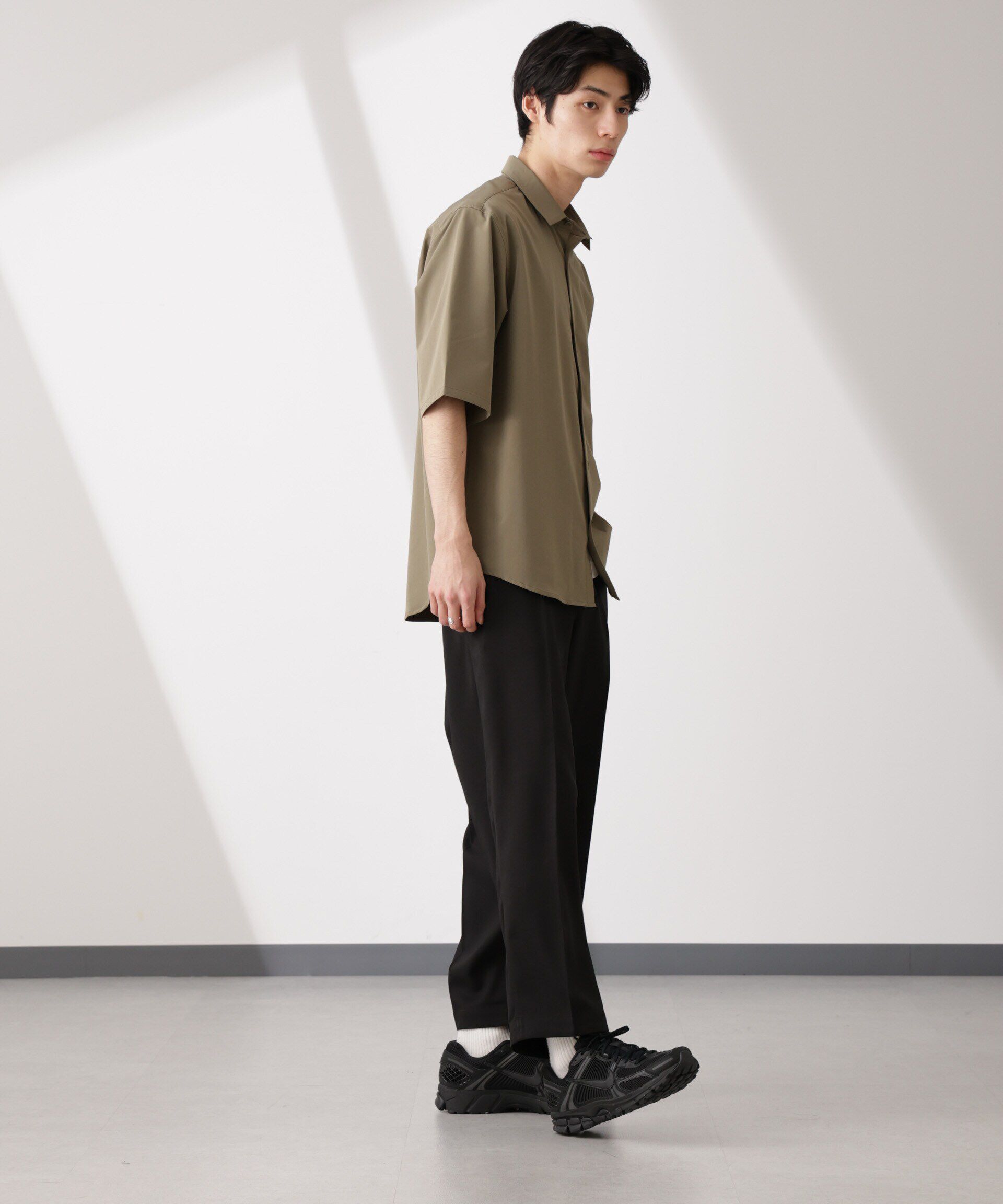 nano･universe「ライトウェイトストレッチ シャツ半袖」|シャツ・ブラウス|