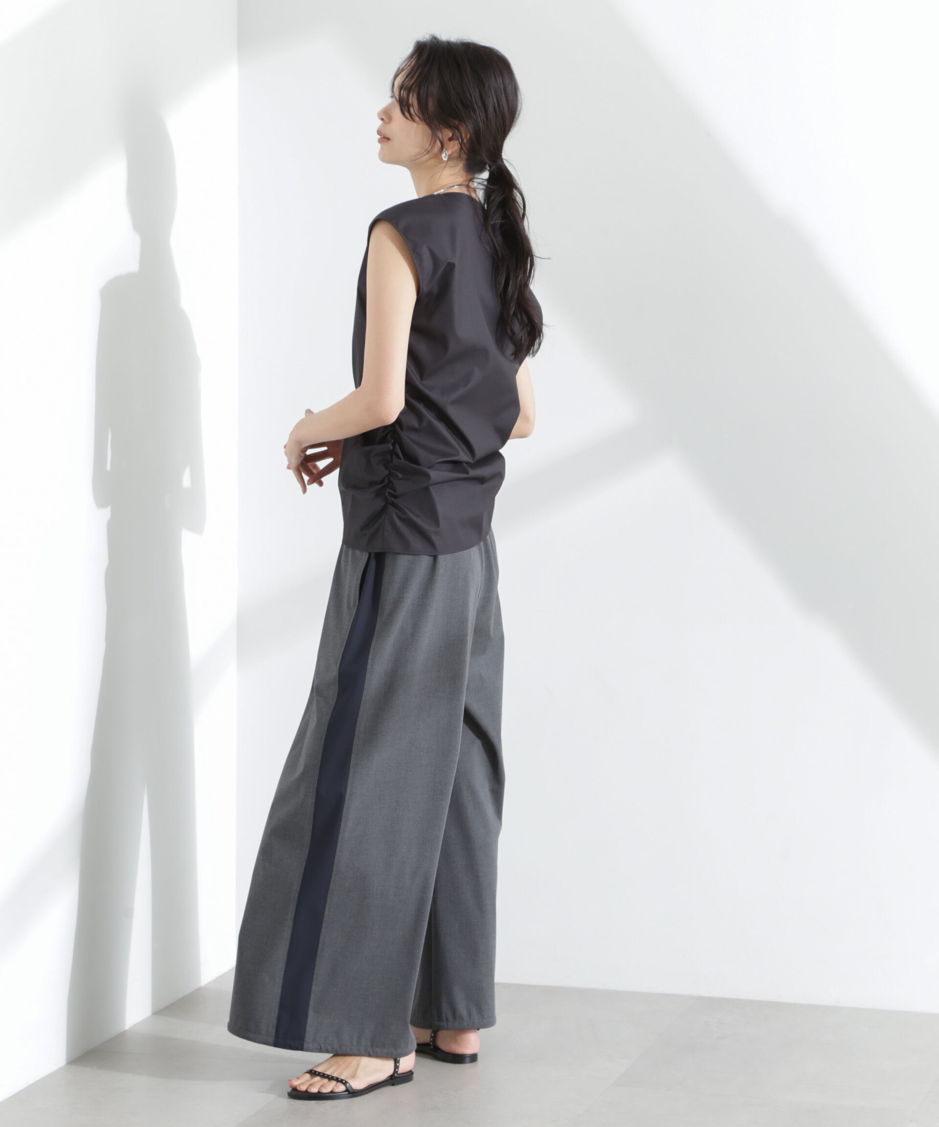 nano･universe「アシンメトリーギャザートップス」|シャツ・ブラウス|