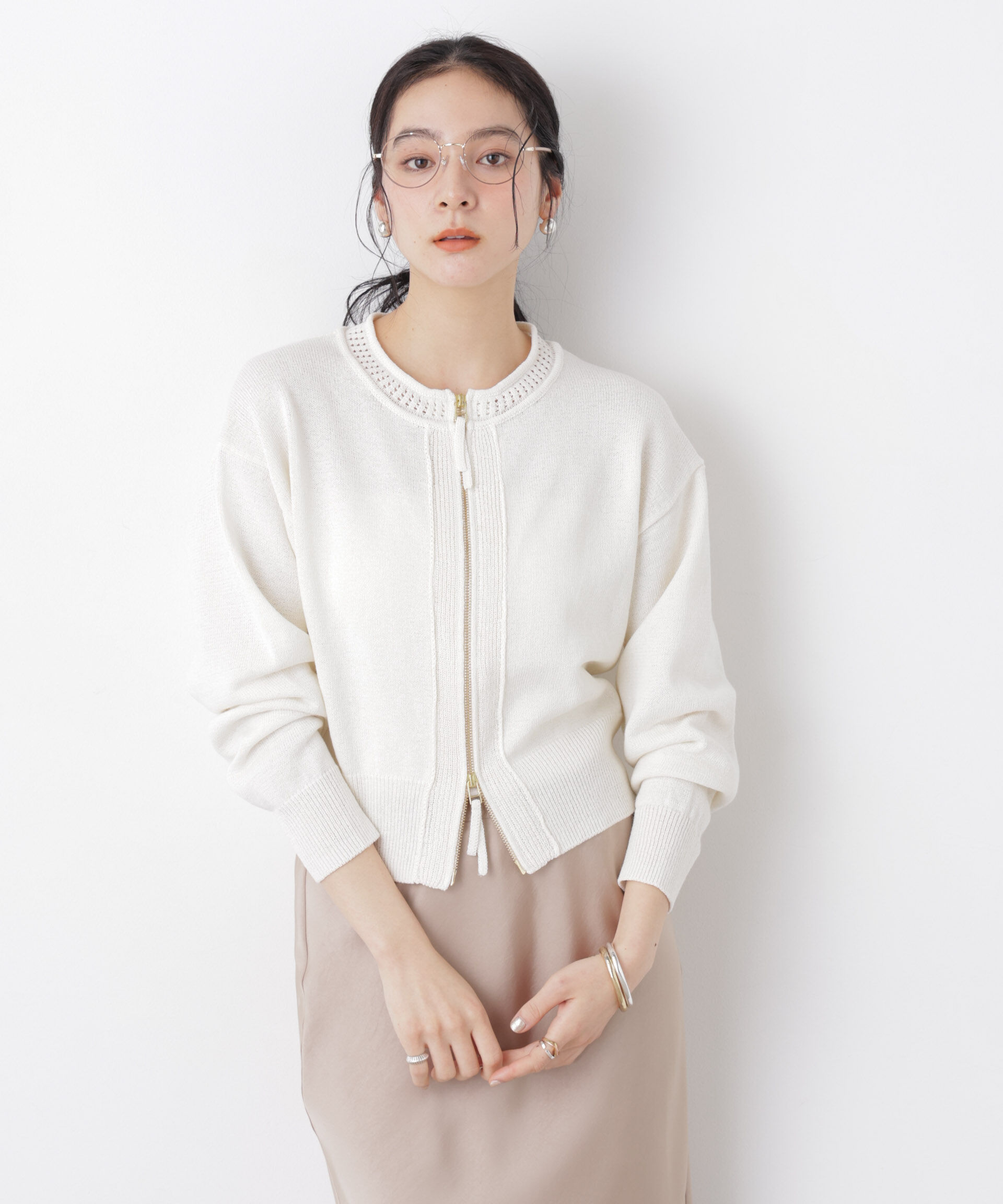 nano･universe「リネン混テープヤーンジップニットカーディガン」|ニット・セーター|オフホワイト1