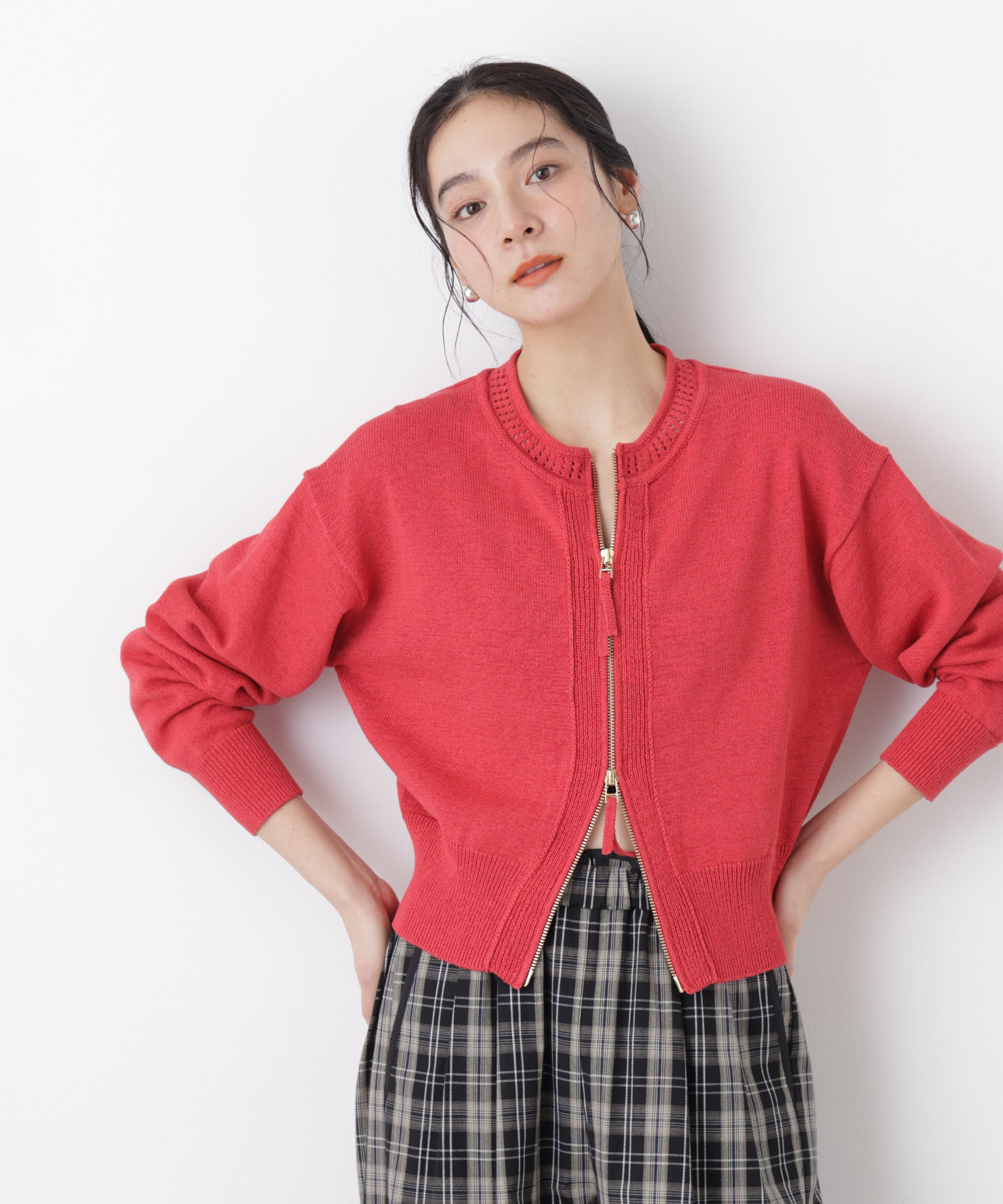 nano･universe「リネン混テープヤーンジップニットカーディガン」|ニット・セーター|レッド
