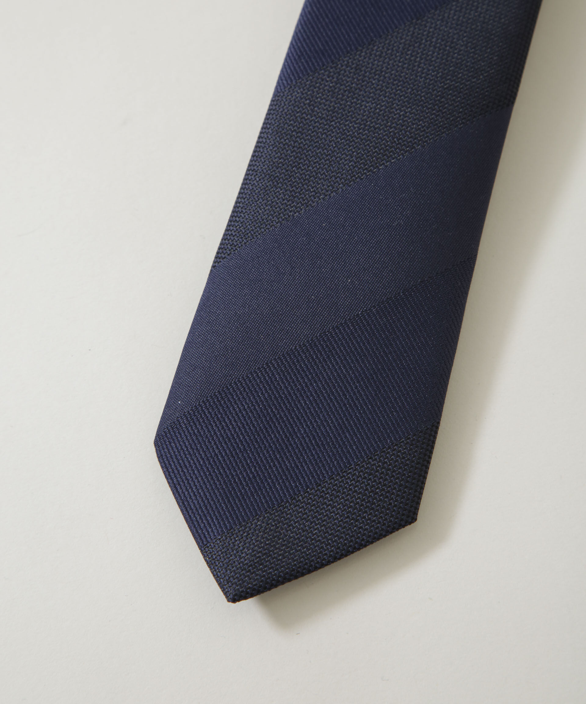 nano･universe「京都西陣ウォッシャブルシャドーストライプネクタイ」|ネクタイ・蝶ネクタイ|