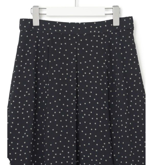 23区「【洗える】バックサテンアムンゼン タイプリント スカート」|スカート|