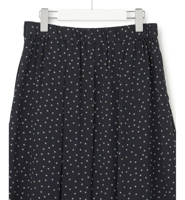 23区「【洗える】バックサテンアムンゼン タイプリント スカート」|スカート|