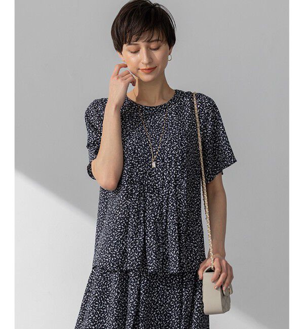 23区「【接触冷感/吸水速乾】ペインティングプリント ブラウス」|シャツ・ブラウス|ネイビー系