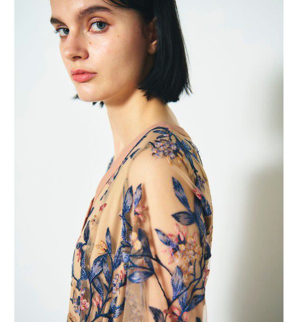 GRACE CONTINENTAL「フラワー刺繍フレアワンピース」|ワンピース|