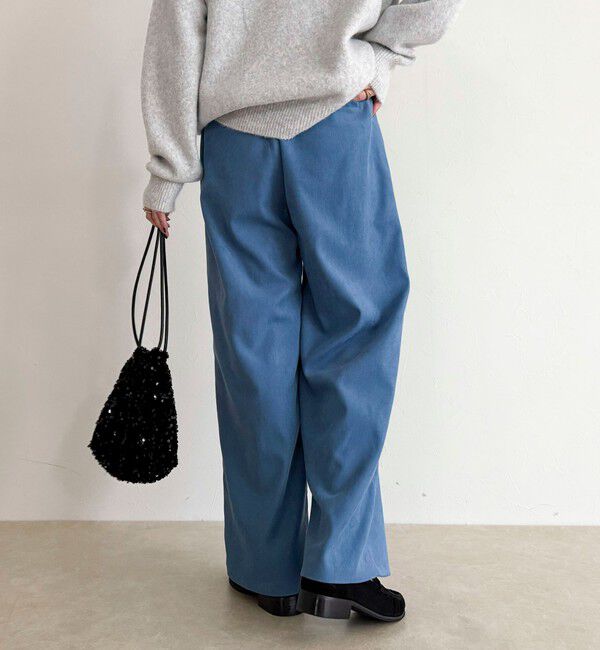 fredy emue「シルキーウォームセミワイドイージーパンツ」|チノ|