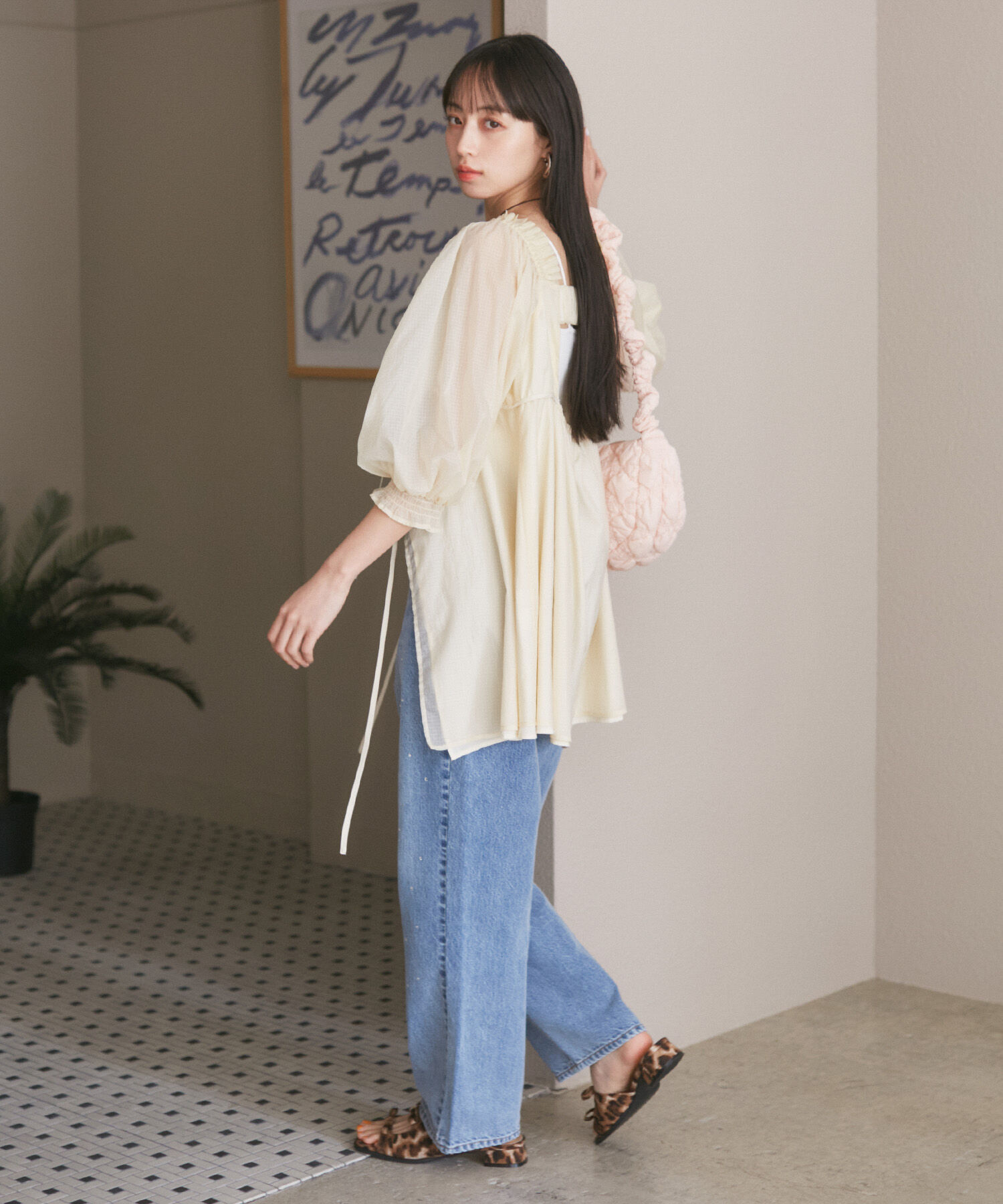 VIS「パフスリーブナイロンチュニックブラウス」|シャツ・ブラウス|