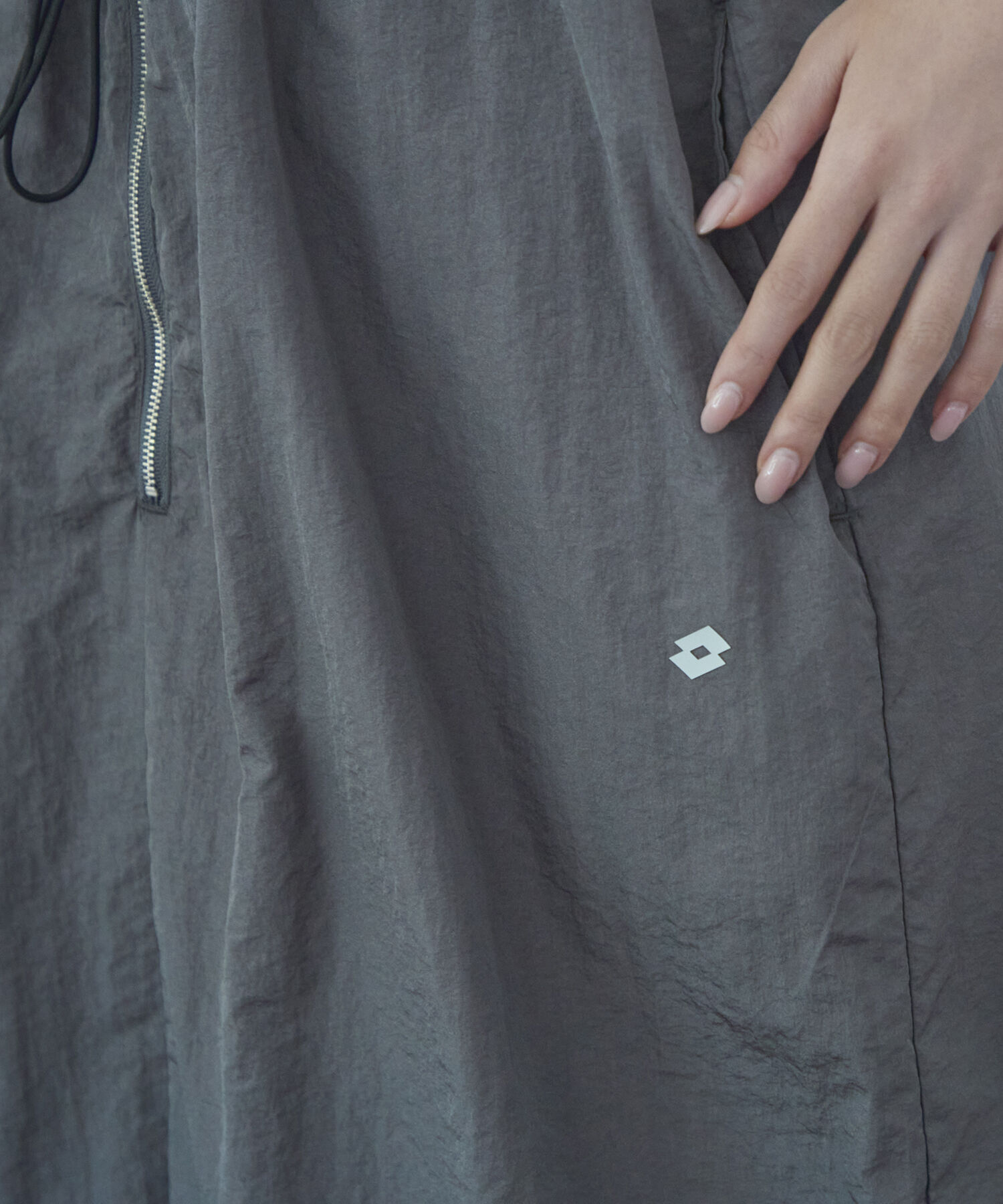 VIS「【Lottoコラボ】ナイロンバルーンキャミワンピース」|ワンピース|