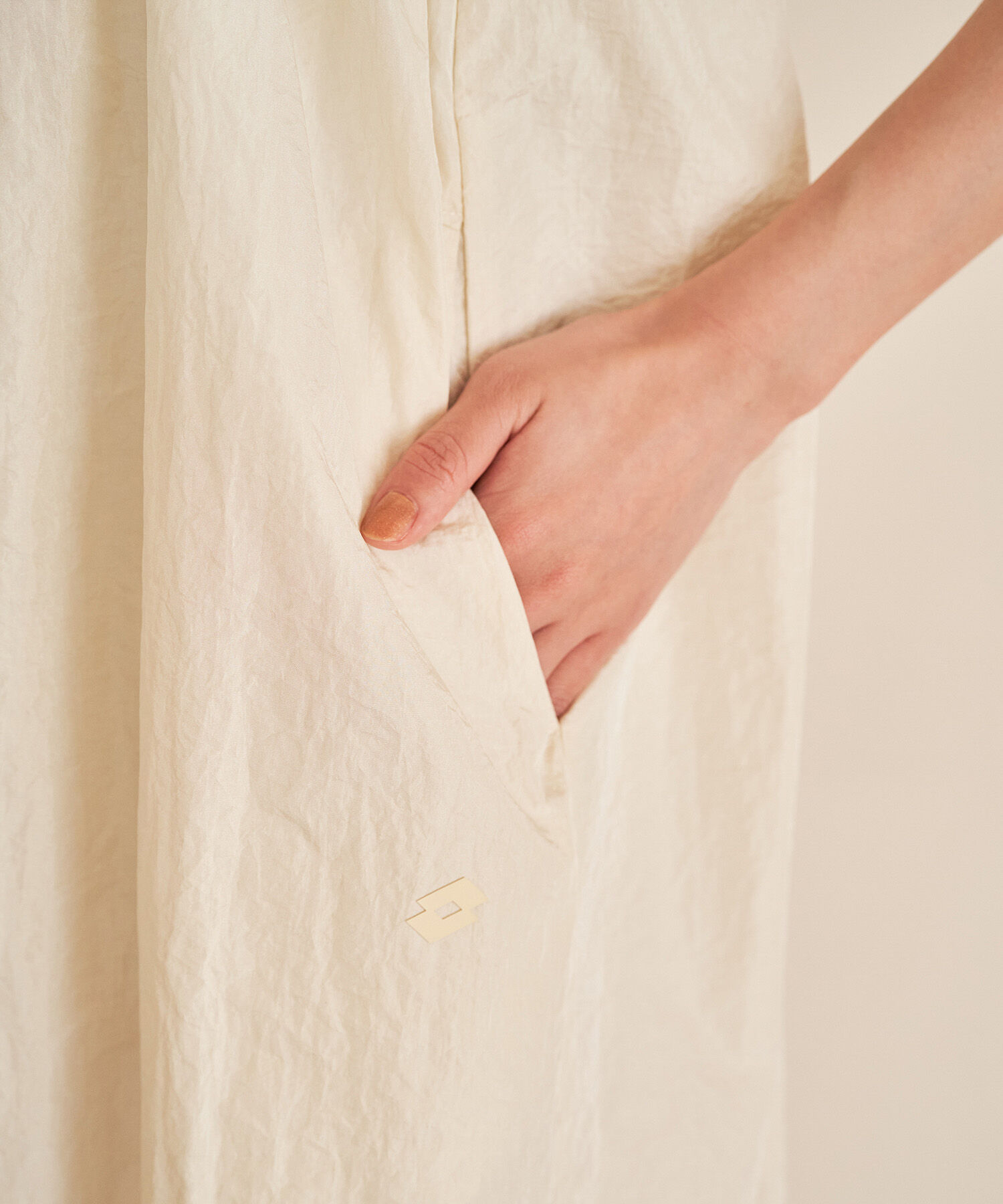 VIS「【Lottoコラボ】ナイロンバルーンキャミワンピース」|ワンピース|