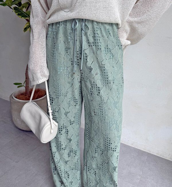  「【WEB限定】フラワーコードレースイージーパンツ」|チノ|