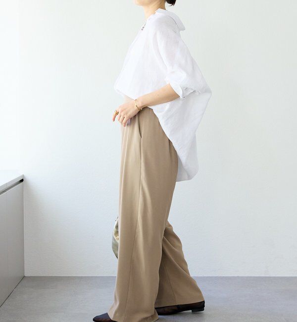  「【ウォッシャブル】【シーズンレスで使える】タックワイドスラックス」|チノ|