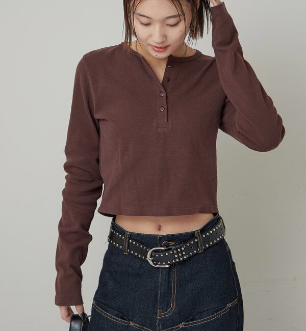  「【WEB限定】ヘンリーネックショートトップス」|Tシャツ・カットソー|