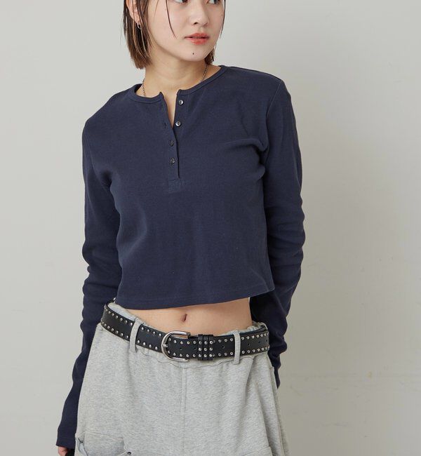  「【WEB限定】ヘンリーネックショートトップス」|Tシャツ・カットソー|